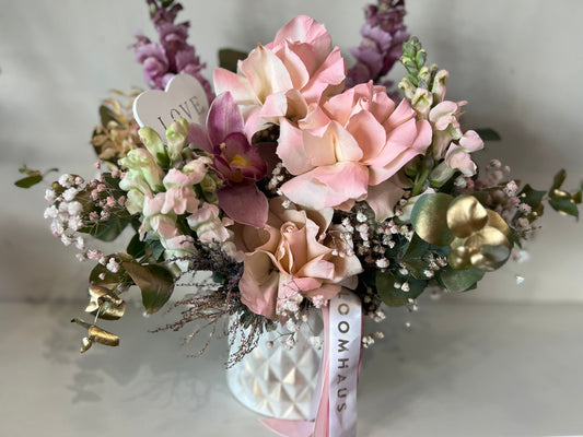 BLOOMHAUS MELBOURNE Flower arrangement Copy of Blooming Kindness - Sweet Pink Ceramic Vase Arrangement