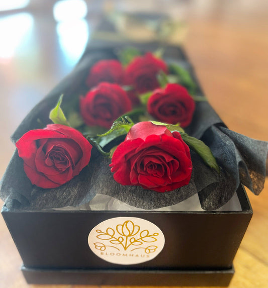BLOOMHAUS MELBOURNE Romance Rose Gift Box