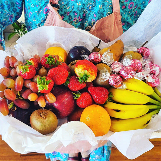 BLOOMHAUS MELBOURNE Tutti Frutti - Fruit Hamper with Chocolates